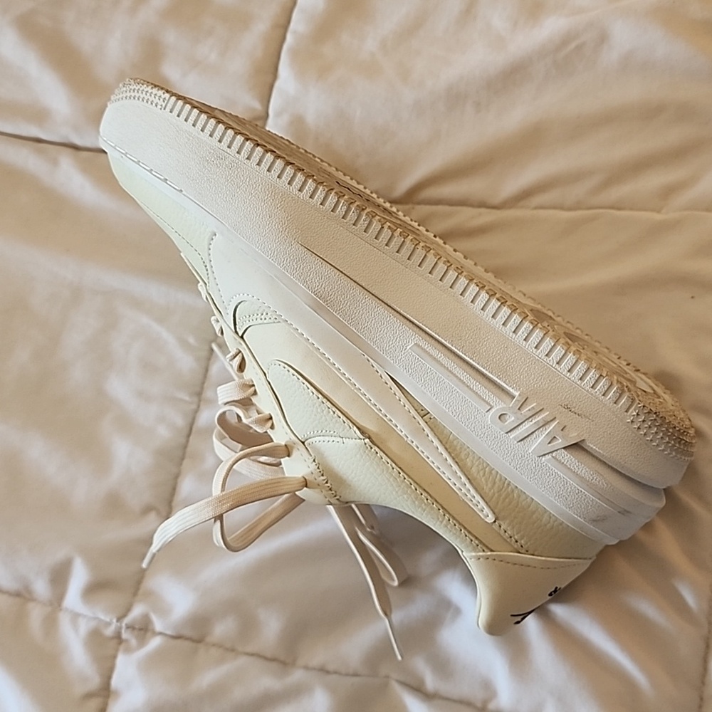 Nike AF1 Platform womens sneakers - Picture 3 of 12
